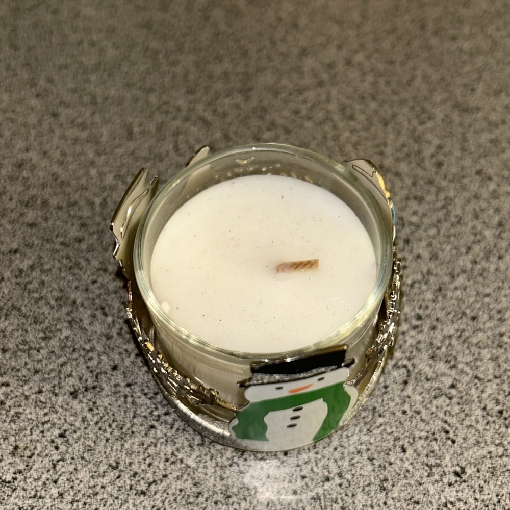 Bath and Body Works snowman with snowflake candle holder for tiny candle new - Picture 4 of 7